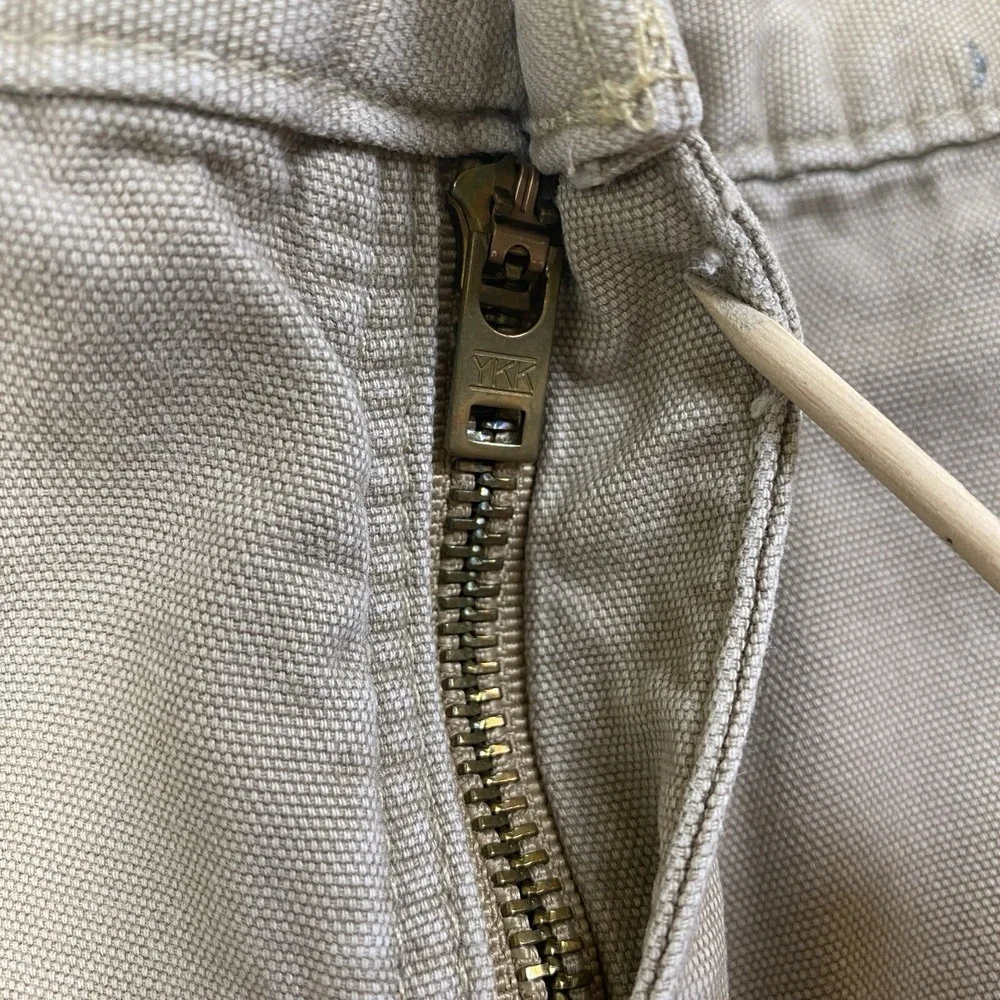 VTG Carhartt Shorts Men Sz 42 Beige Carpenter Cotton Rugged Canvas Work Short